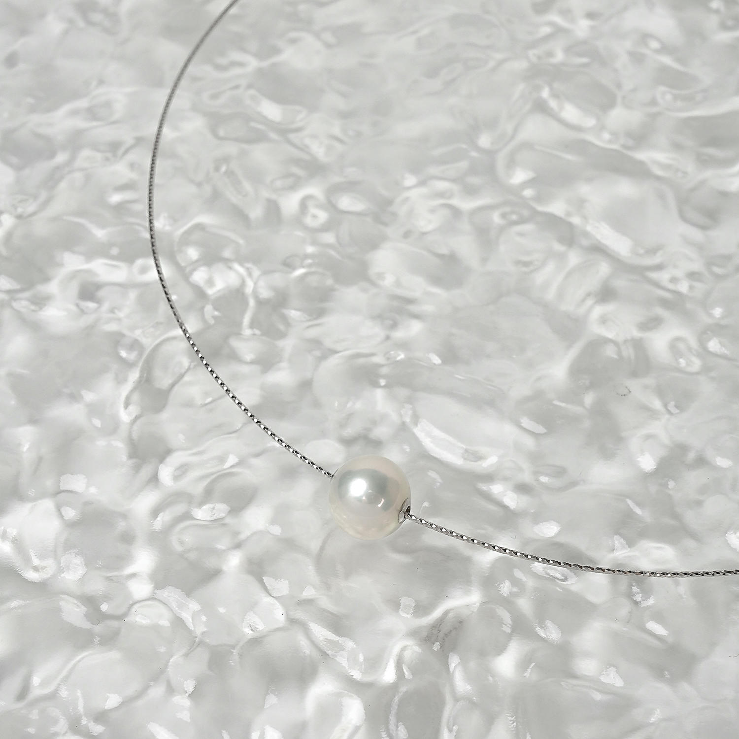 Akoya Pearl Minimalist Elegant French Style Necklace