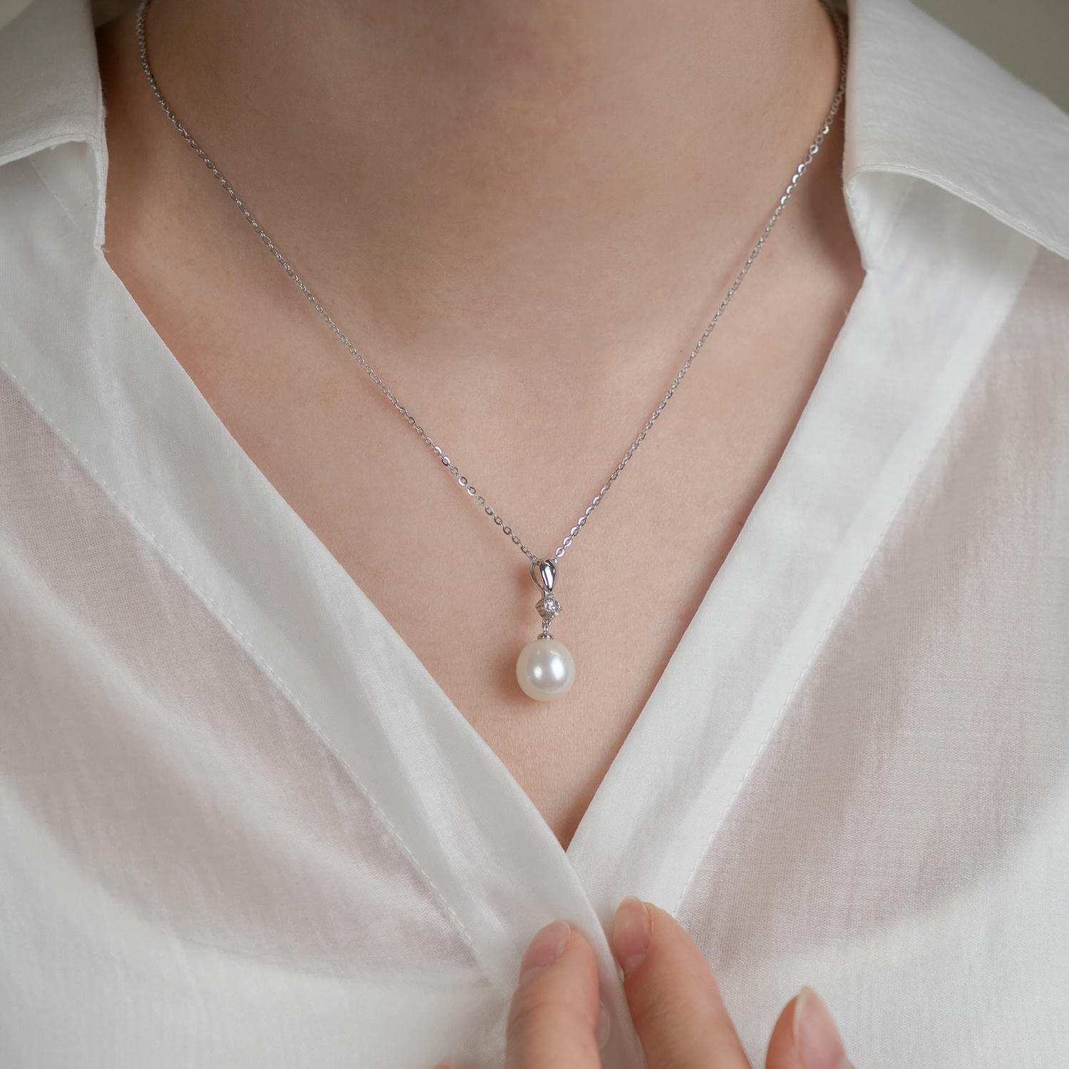 Natural Pearl Zircon Necklace Elegant Minimal Design