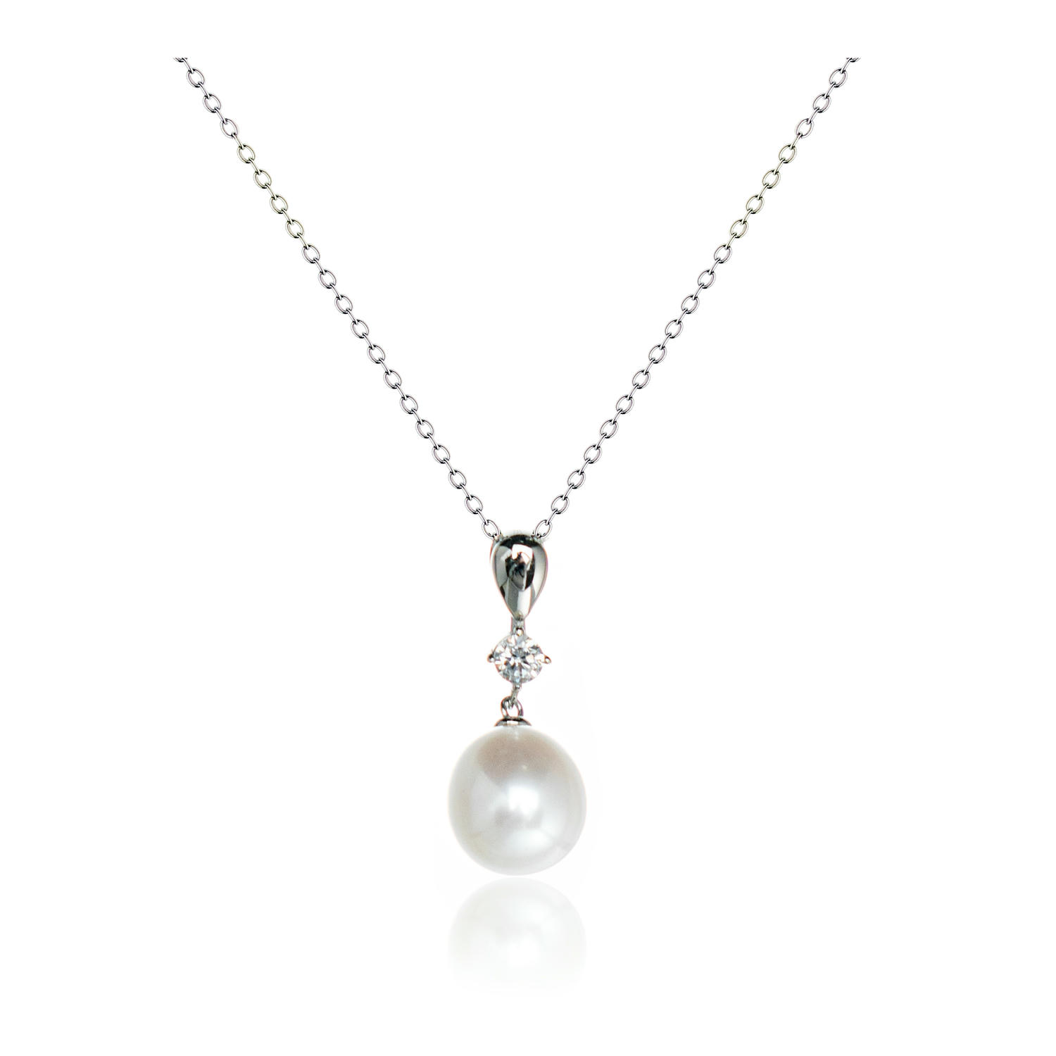 Minimalist Pearl Necklace in S925 Silver, Elegant French Style