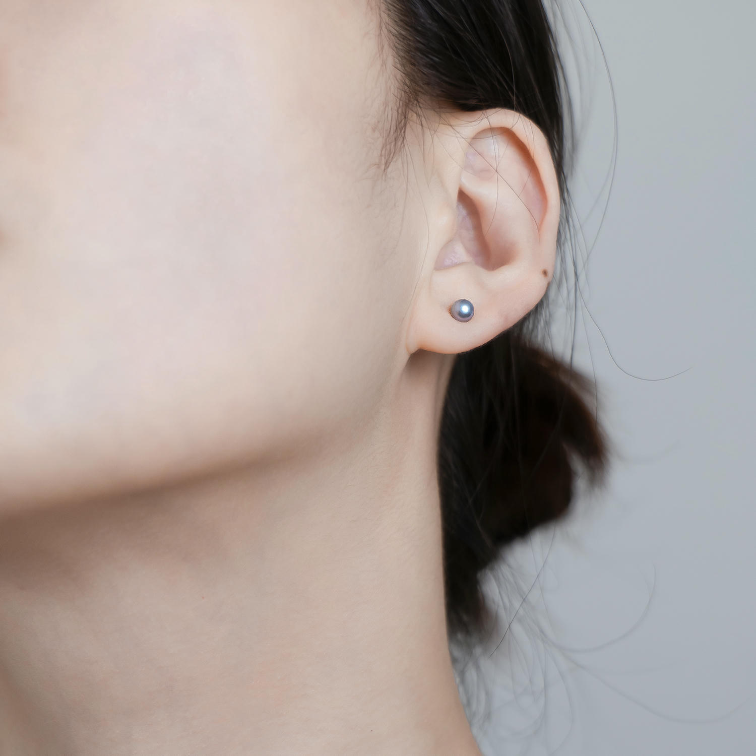 Minimal Grey Blue Seawater Pearl Stud Earrings