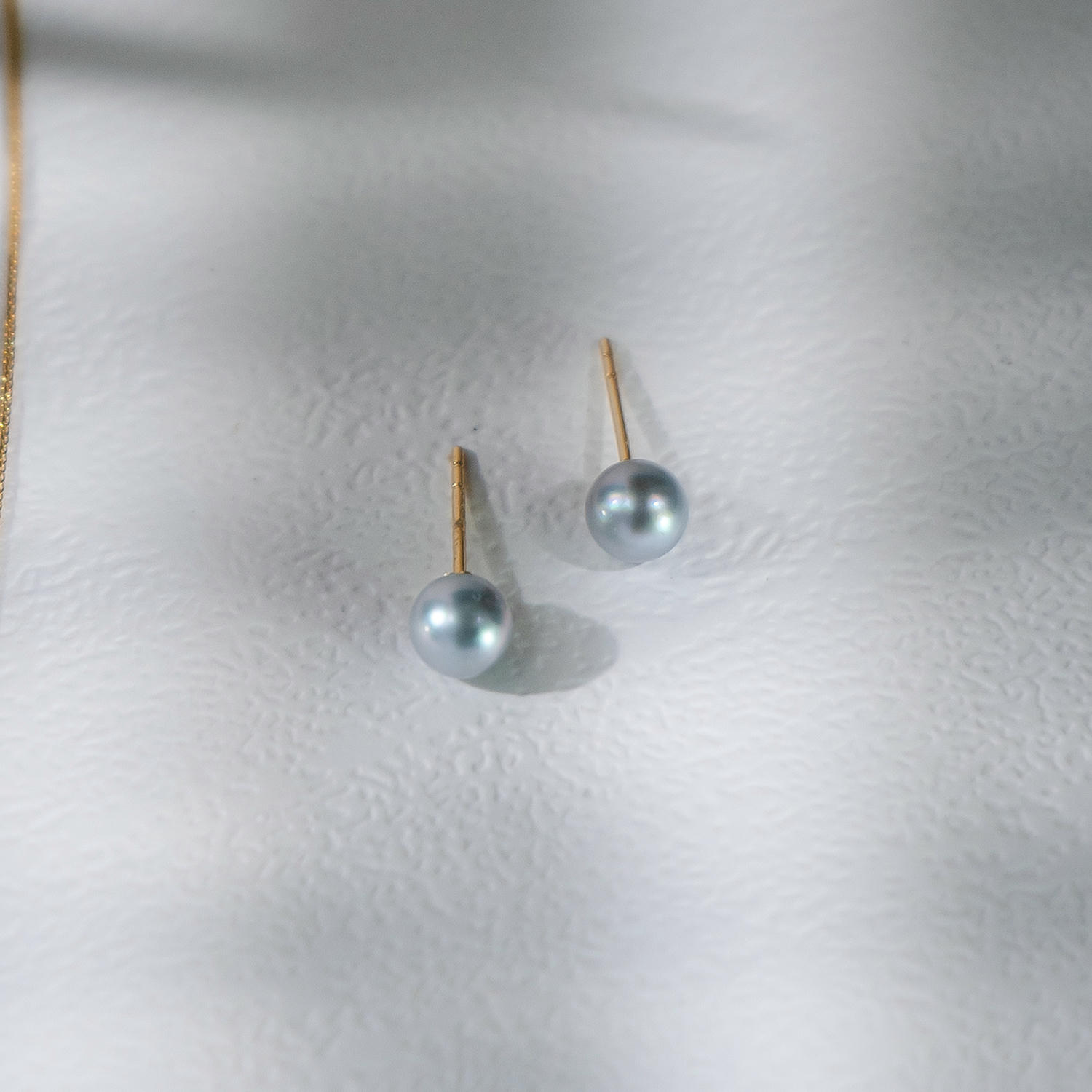 18K Gold Gray-Blue Pearl Stud Earrings, Elegant Minimal