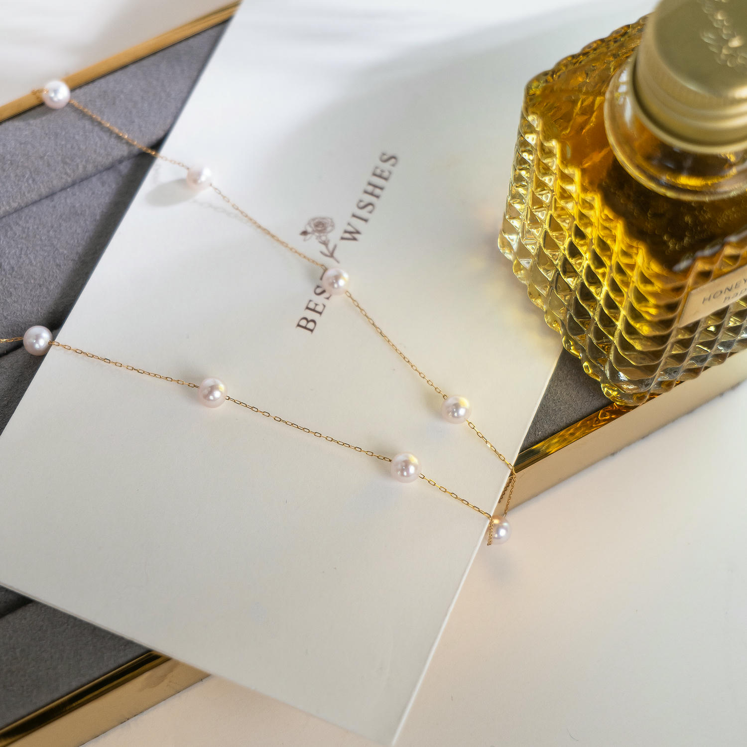 Akoya Pearl Necklace in 18K Gold, Elegant French Style