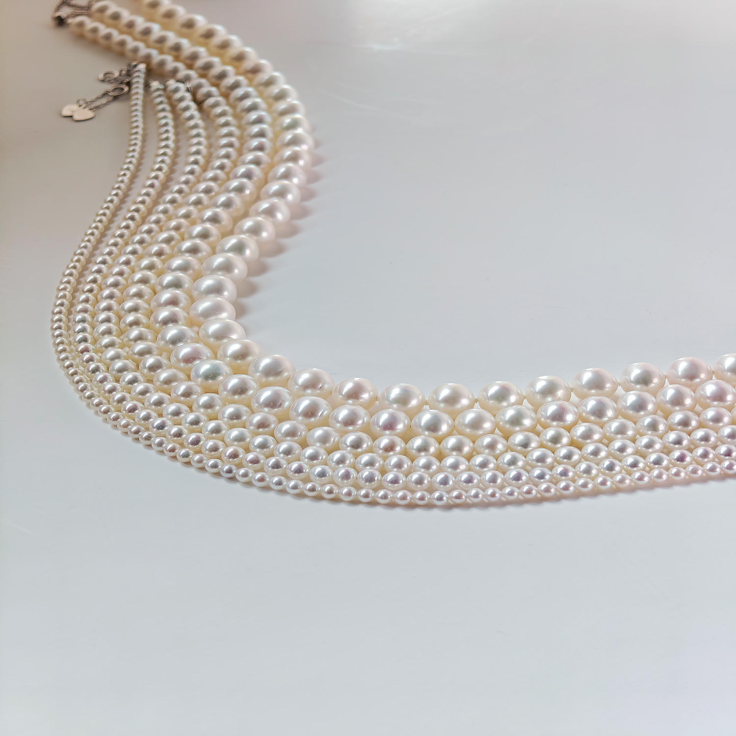 French Minimal Natural Pearl Necklace Elegant Luxury