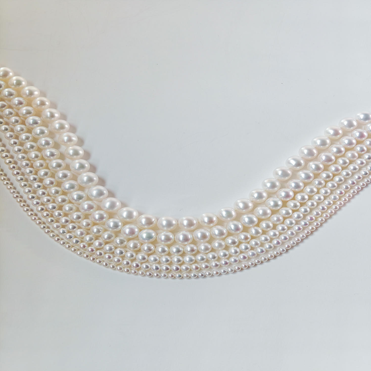 French Elegant Natural Pearl Necklace Designer Style