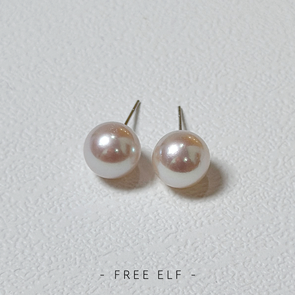 Elegant Natural Pearl Stud Earrings for Modern Women