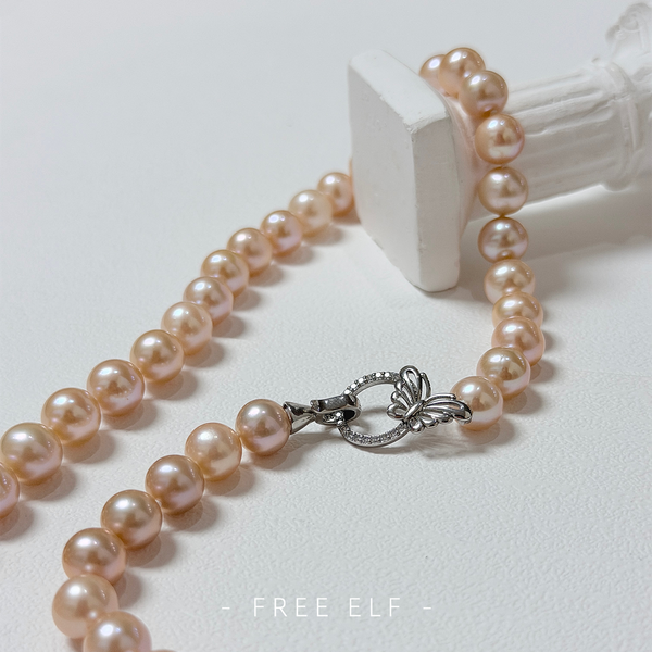French Elegant Freshwater Pearl Necklace in Champagne Pink